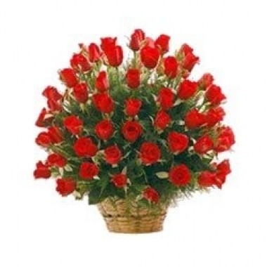 Arrangement of 100 roses