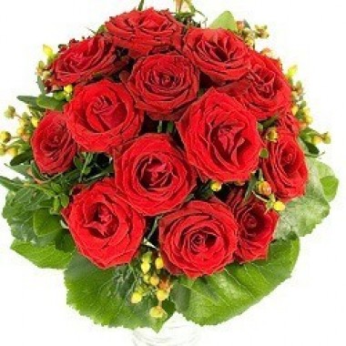 12 roses bouquet