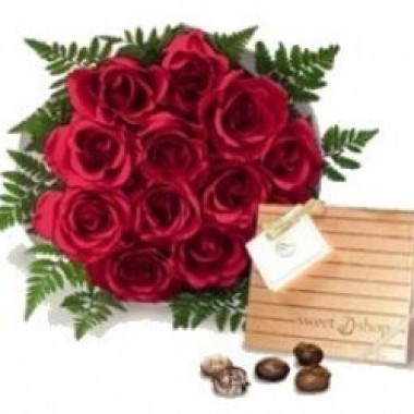 12 roses bouquet with box of chocolates