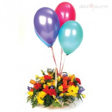 Mix flower basket with balloons