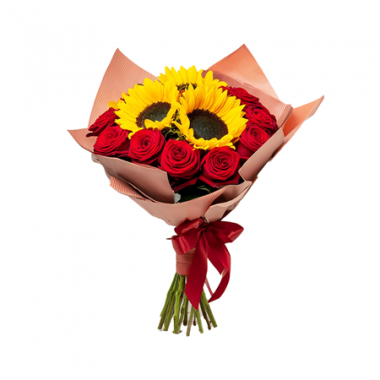 Bouquet of roses and sunflowers