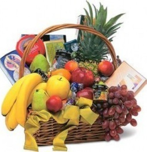 Fruits and gourmet basket