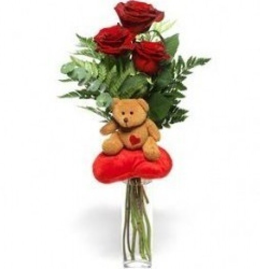 3 roses and little bear