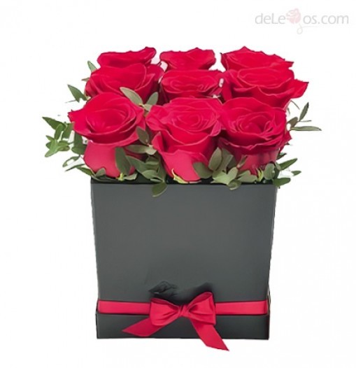 Box of 9 roses