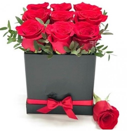 Box of 9 Roses