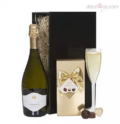 Sparkling wine and Chocolates