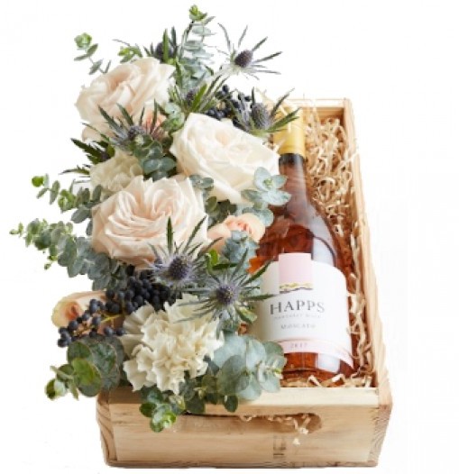 Rose wine and flowers box